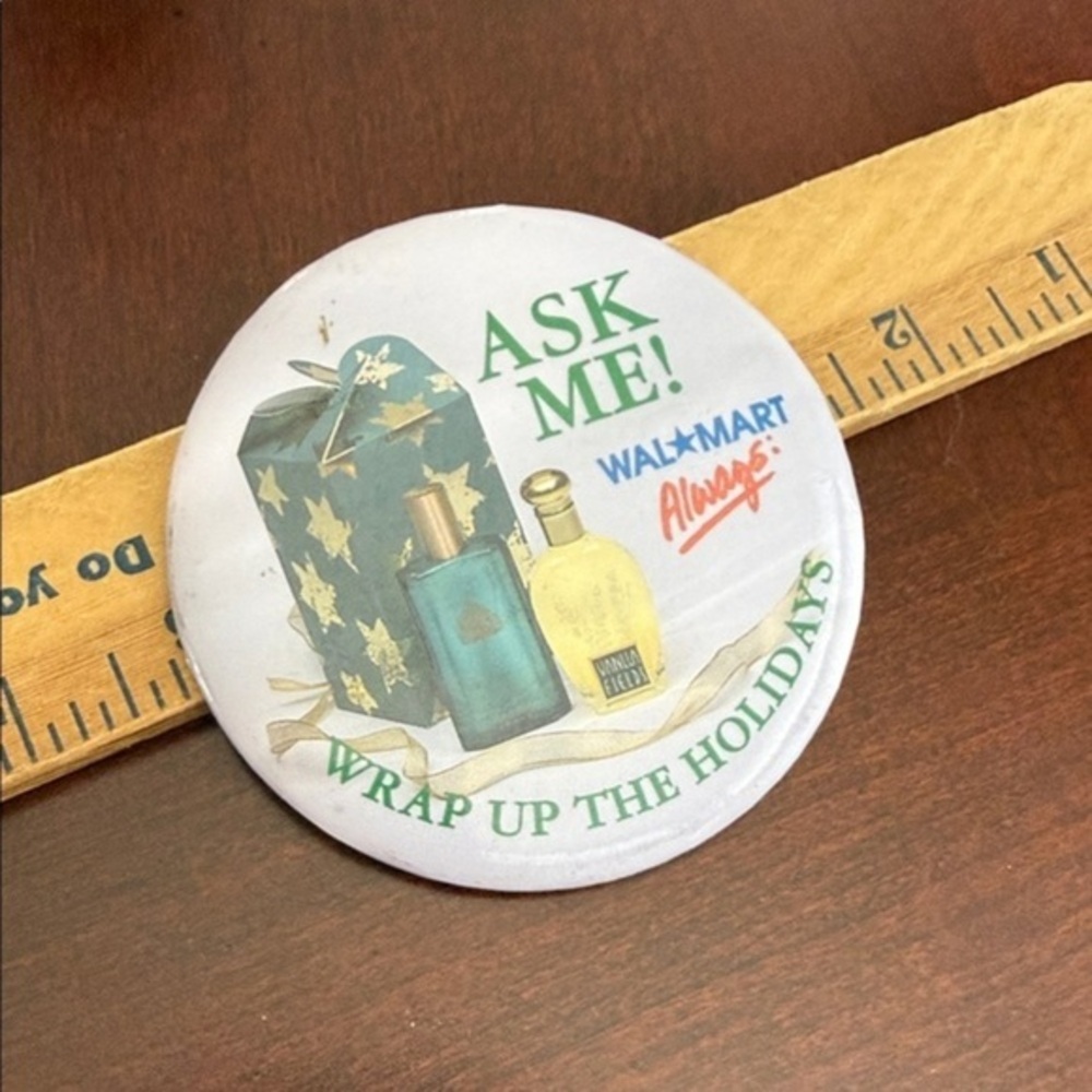 Vintage Walmart Brooch